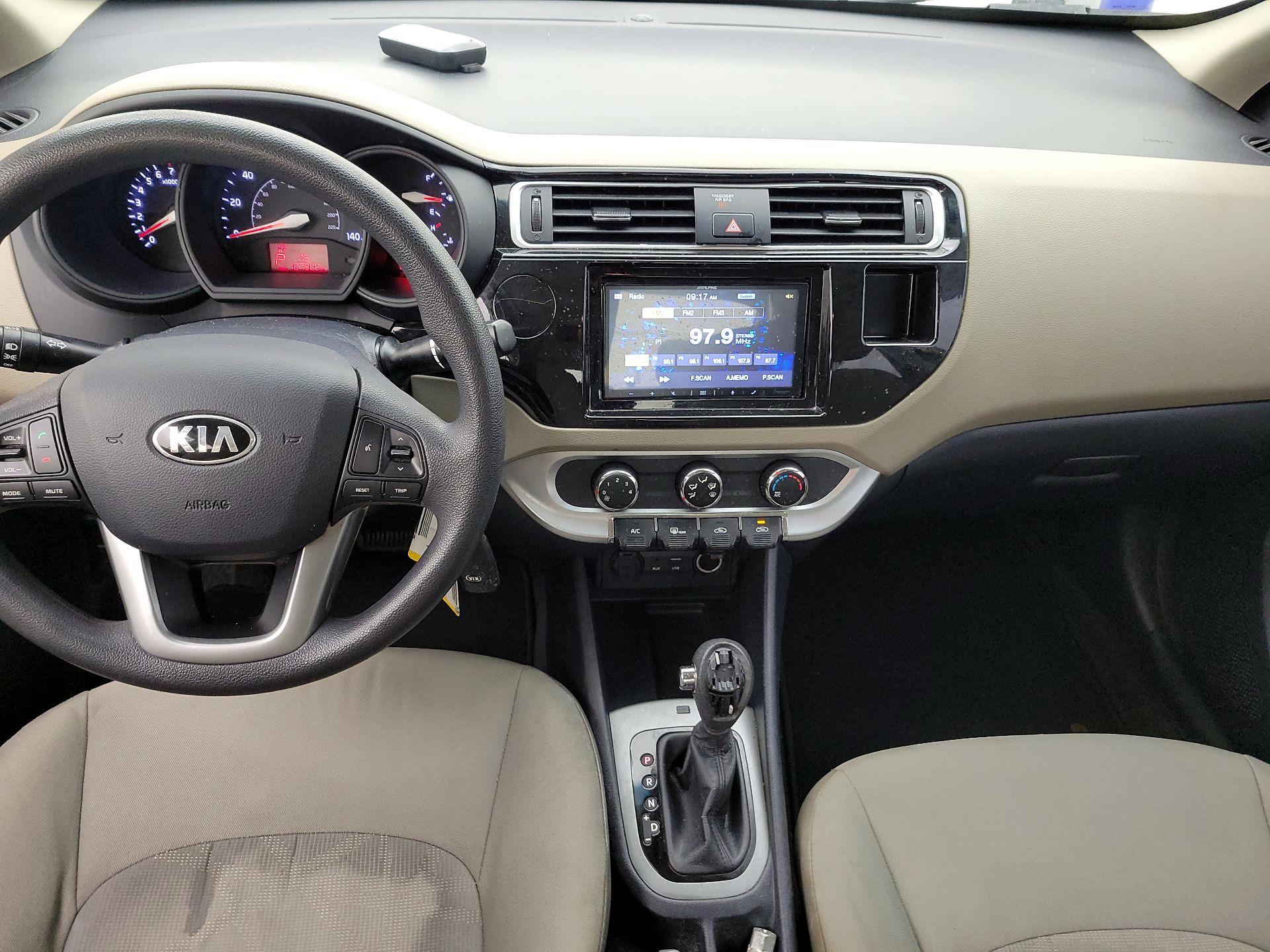 Thumbnail: 2016 Kia Rio - 9