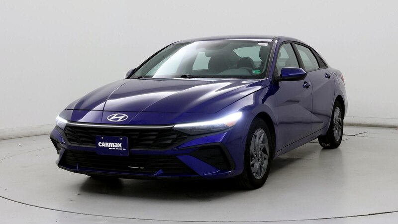 2024 Hyundai Elantra SEL 4