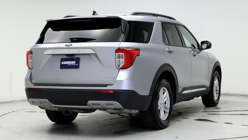 2023 Ford Explorer XLT 8