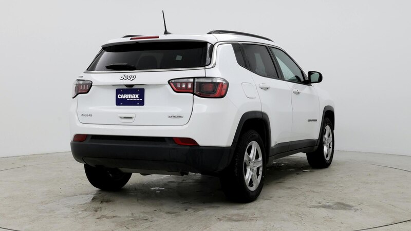 2023 Jeep Compass Latitude 8