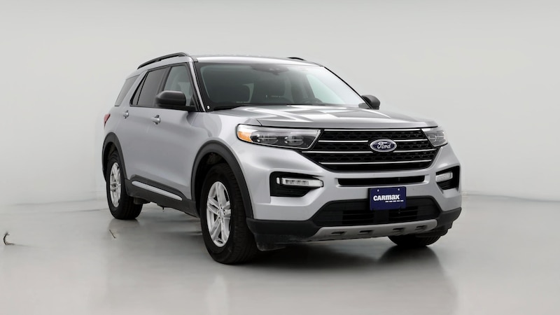 2023 Ford Explorer XLT Hero Image
