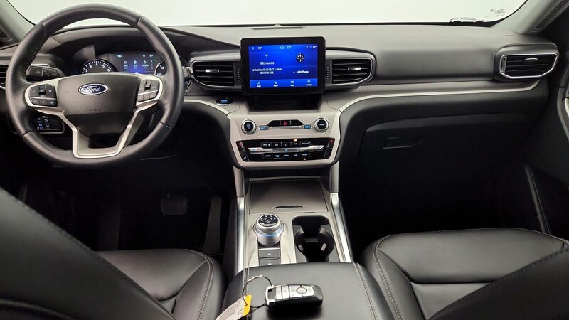 2023 Ford Explorer XLT 9