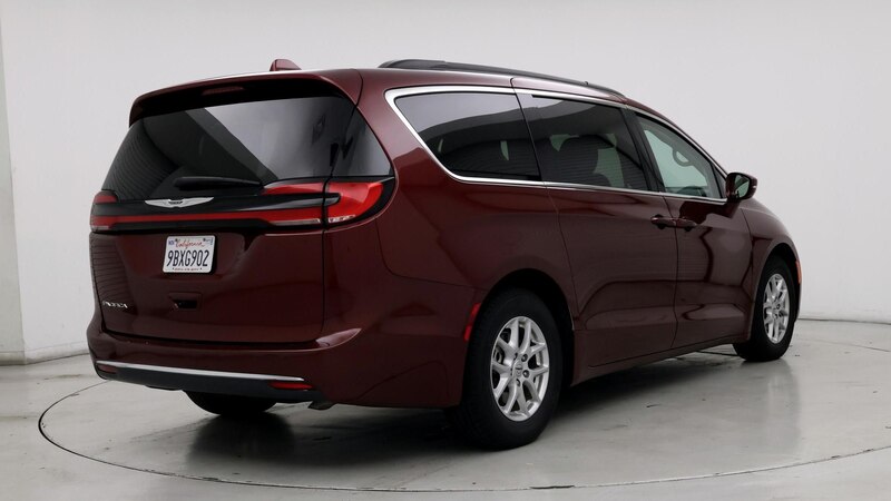 2022 Chrysler Pacifica Touring L 8