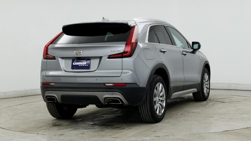 2023 Cadillac XT4 Premium Luxury 8