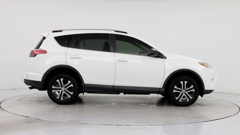 2018 Toyota RAV4 LE 7