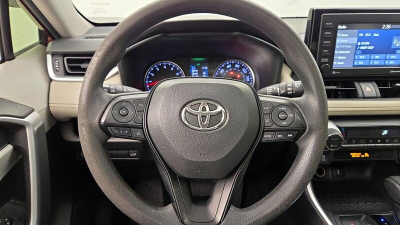 2020 Toyota RAV4 XLE 10