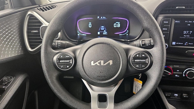 2023 Kia Soul LX 10