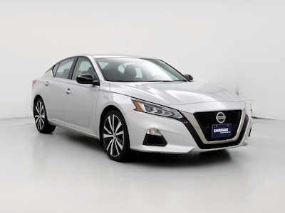 2022 Nissan Altima SR -
                Hartford, CT