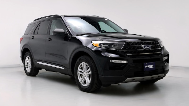 2023 Ford Explorer XLT Hero Image