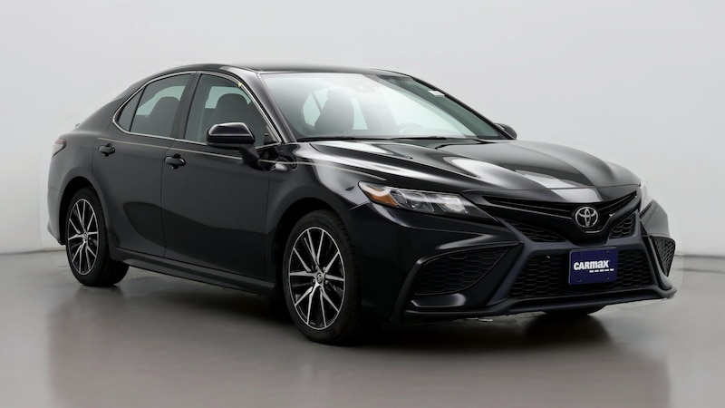 2021 Toyota Camry SE Hero Image