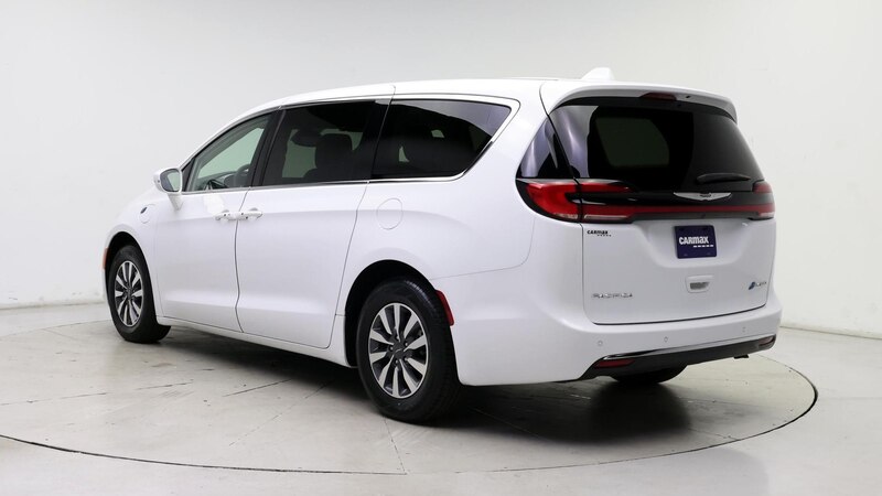 2022 Chrysler Pacifica Hybrid Touring L 2