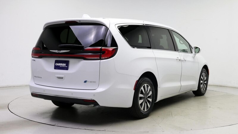 2022 Chrysler Pacifica Hybrid Touring L 8