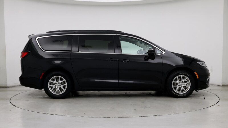 2022 Chrysler Pacifica Touring L 7