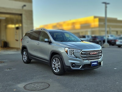 2023 GMC Terrain SLT -
                Manchester, NH