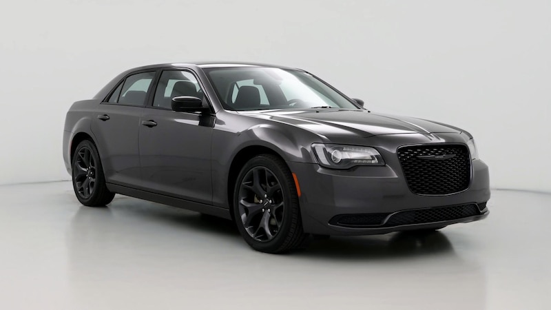 2022 Chrysler 300 Touring Hero Image