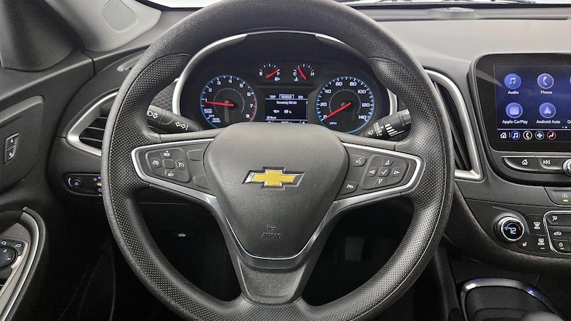 2022 Chevrolet Malibu LT 10