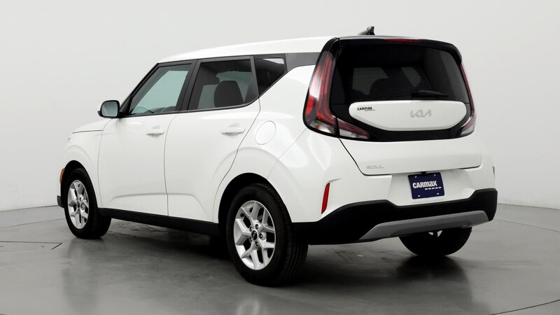 2023 Kia Soul LX 2