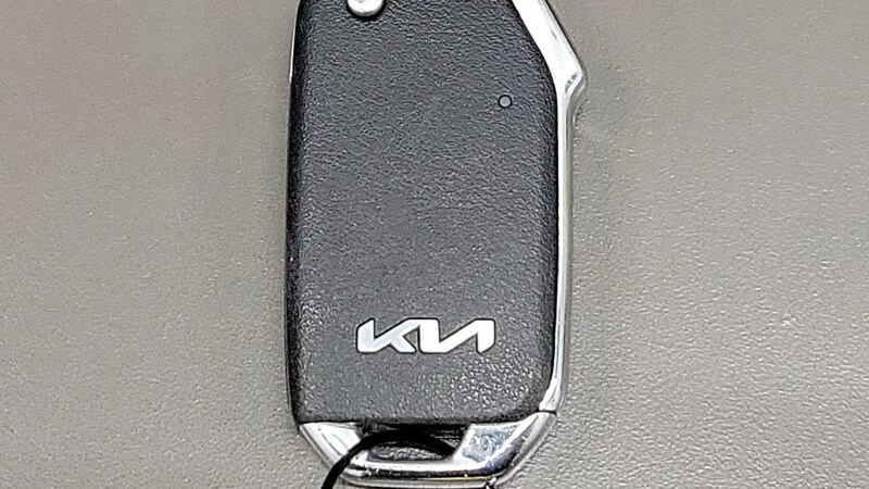 2023 Kia Soul LX 22