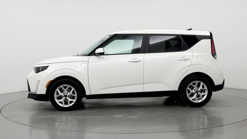 2023 Kia Soul LX 3