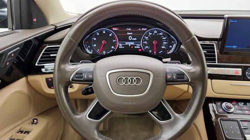 2016 Audi A8 L 10