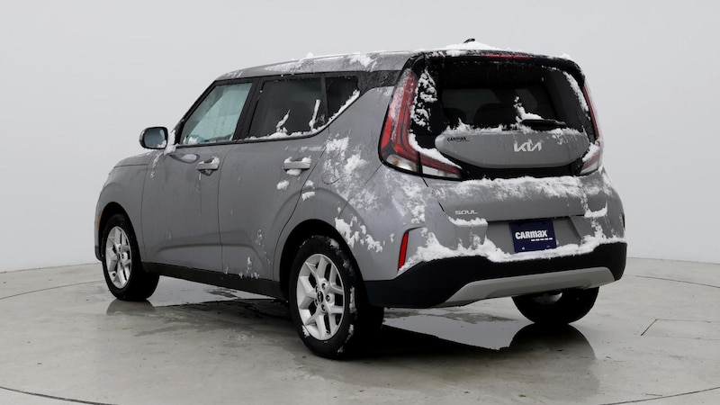 2023 Kia Soul LX 2