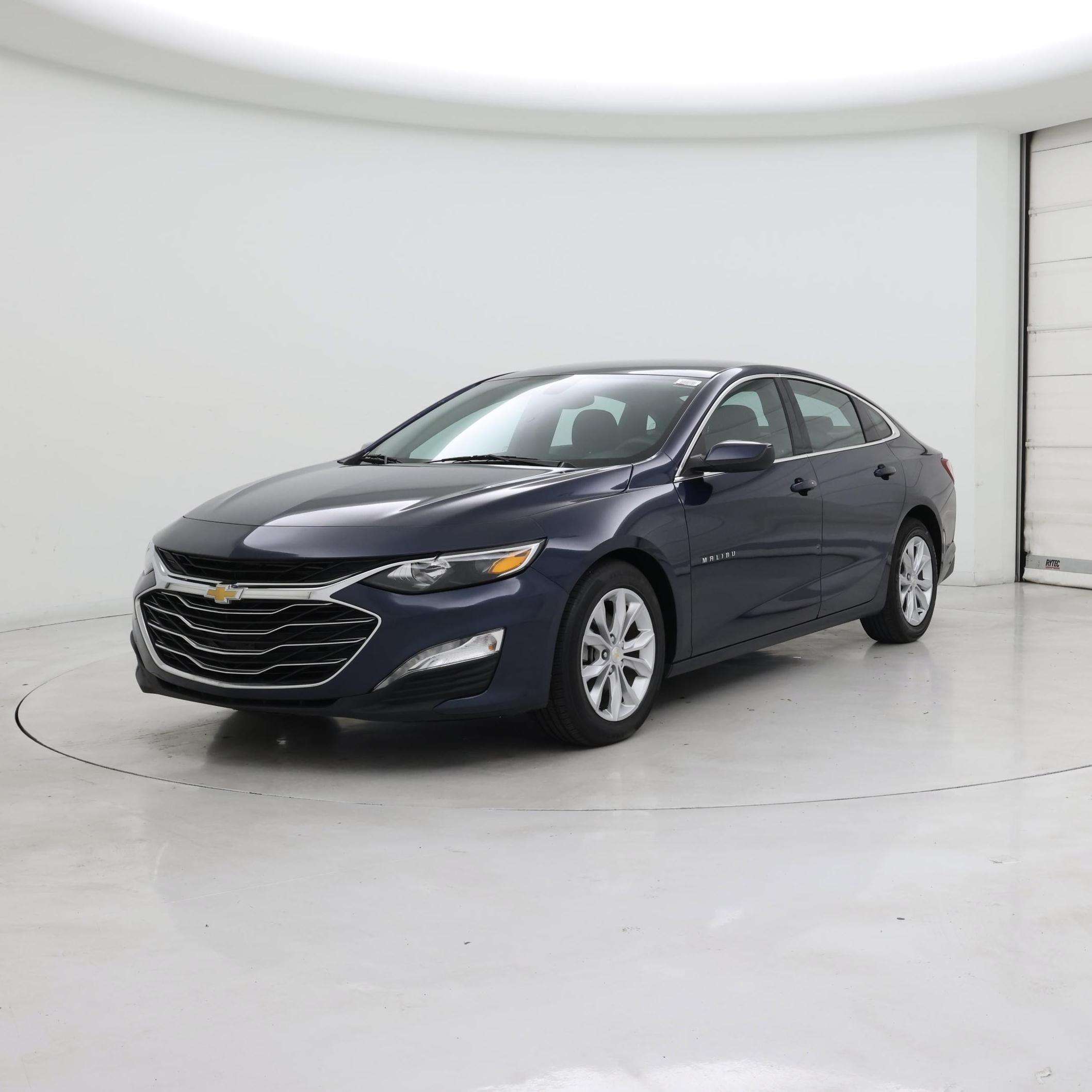 Thumbnail: 2022 Chevrolet Malibu - 4