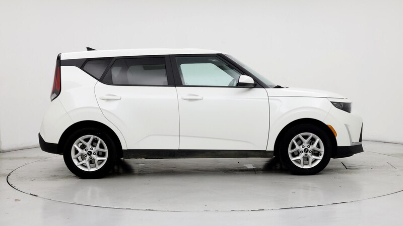 2023 Kia Soul LX 7