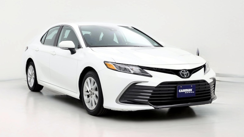 2023 Toyota Camry LE Hero Image