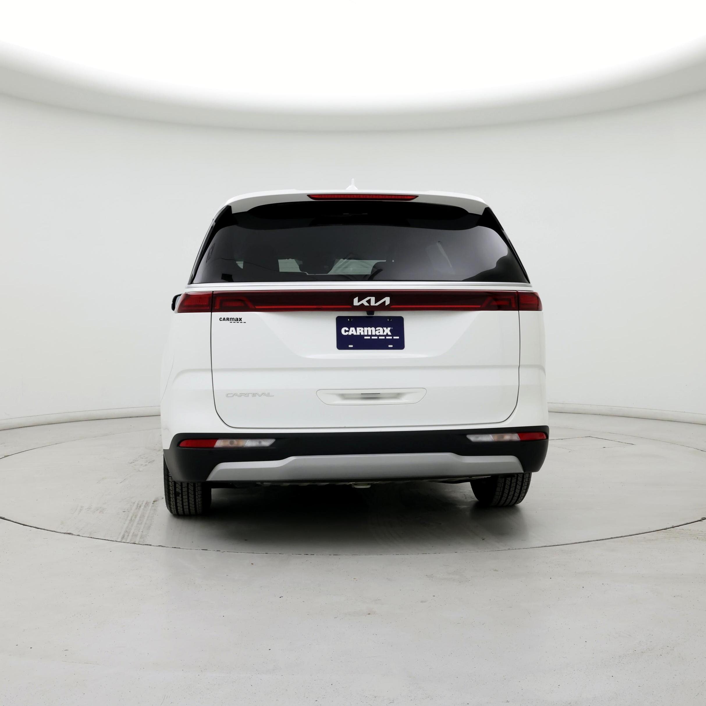Thumbnail: 2023 Kia Carnival - 6