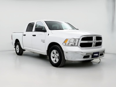 2022 RAM 1500 Classic SLT -
                Hillside, IL