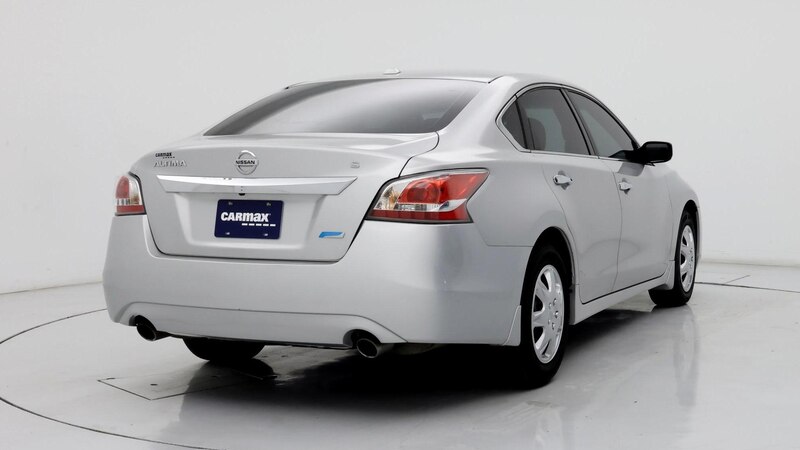 2014 Nissan Altima S 8