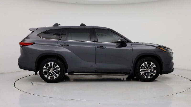 2022 Toyota Highlander XLE 7