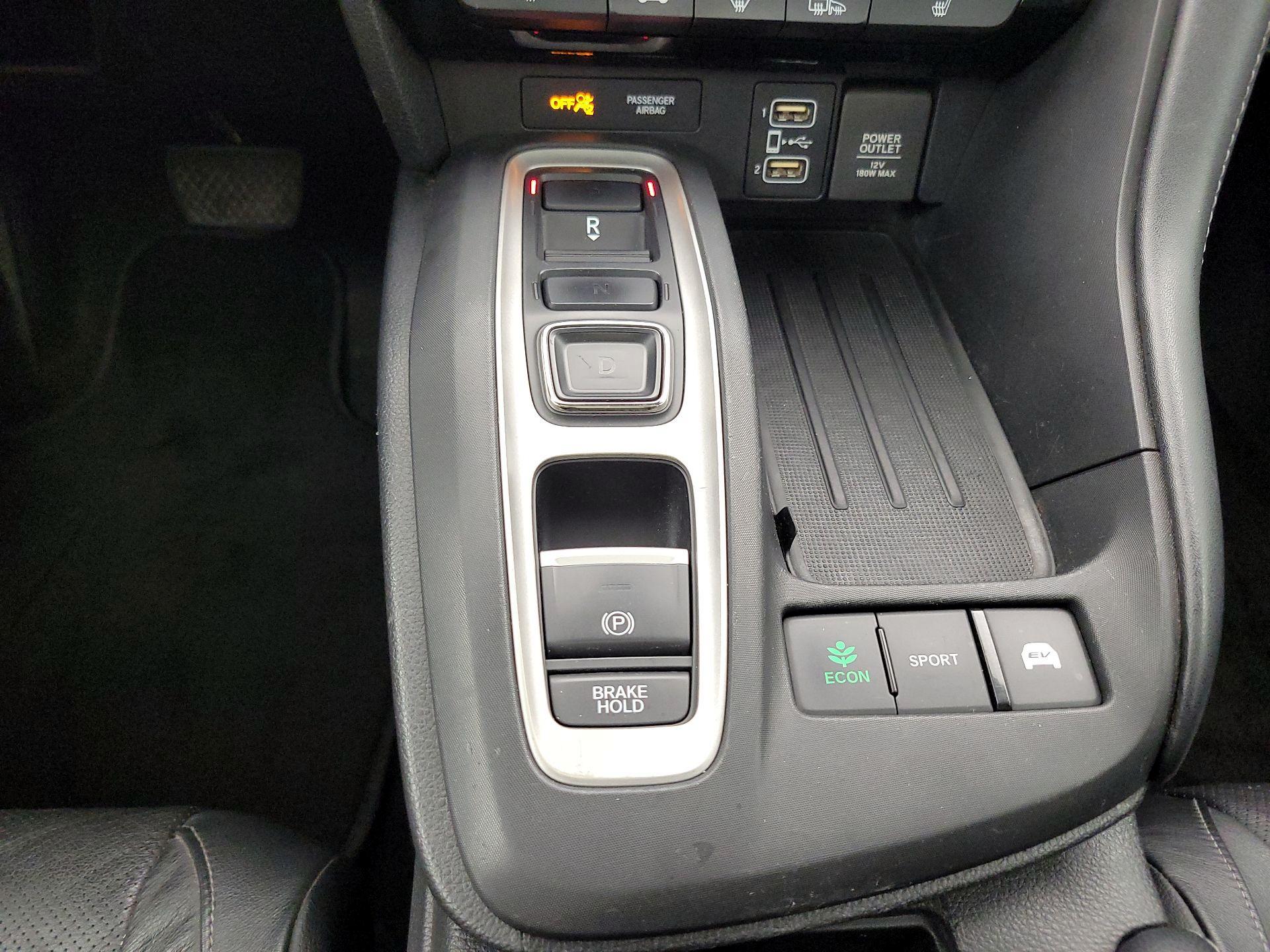 Thumbnail: 2019 Honda Insight - 17