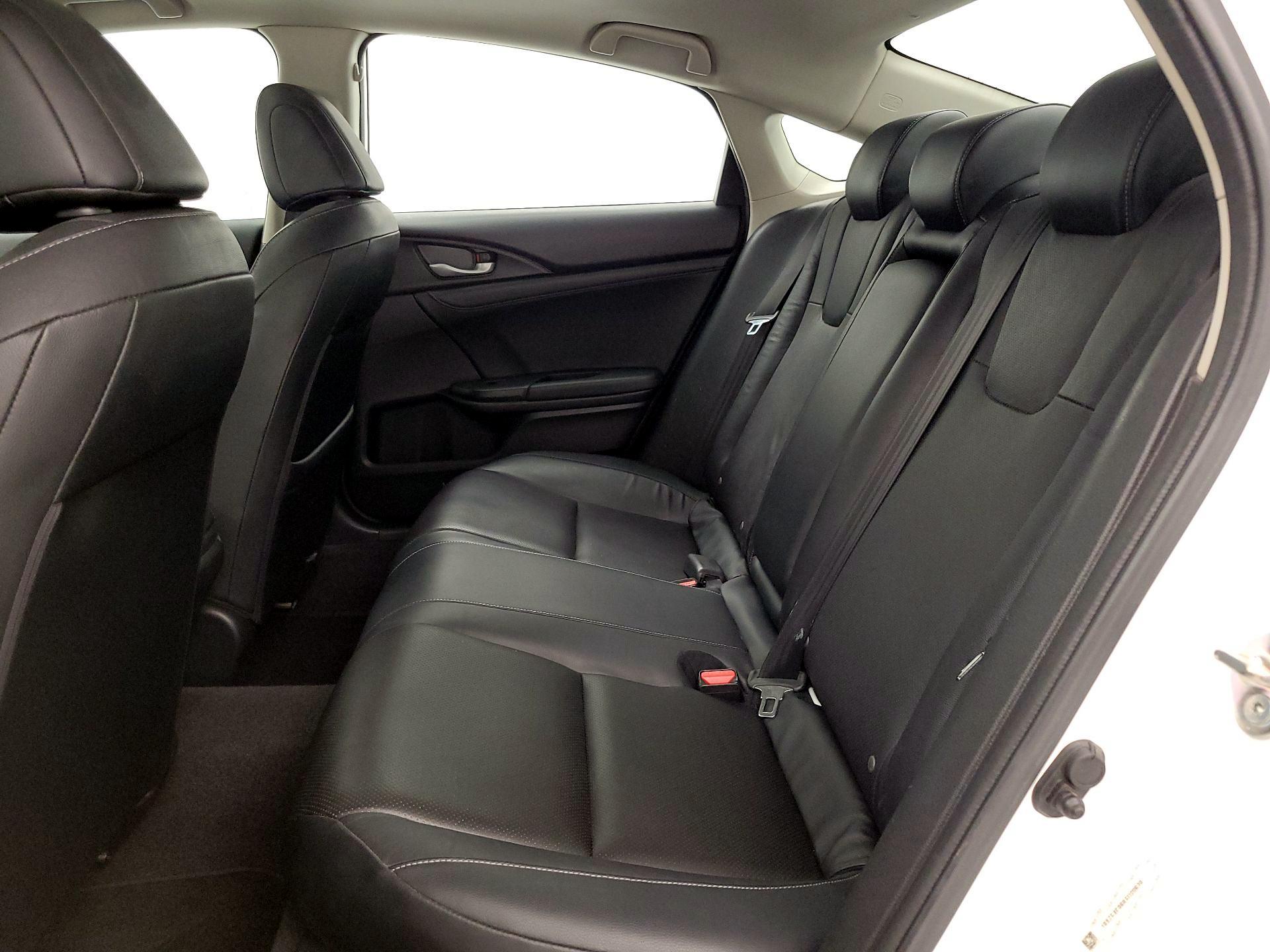 Thumbnail: 2019 Honda Insight - 20