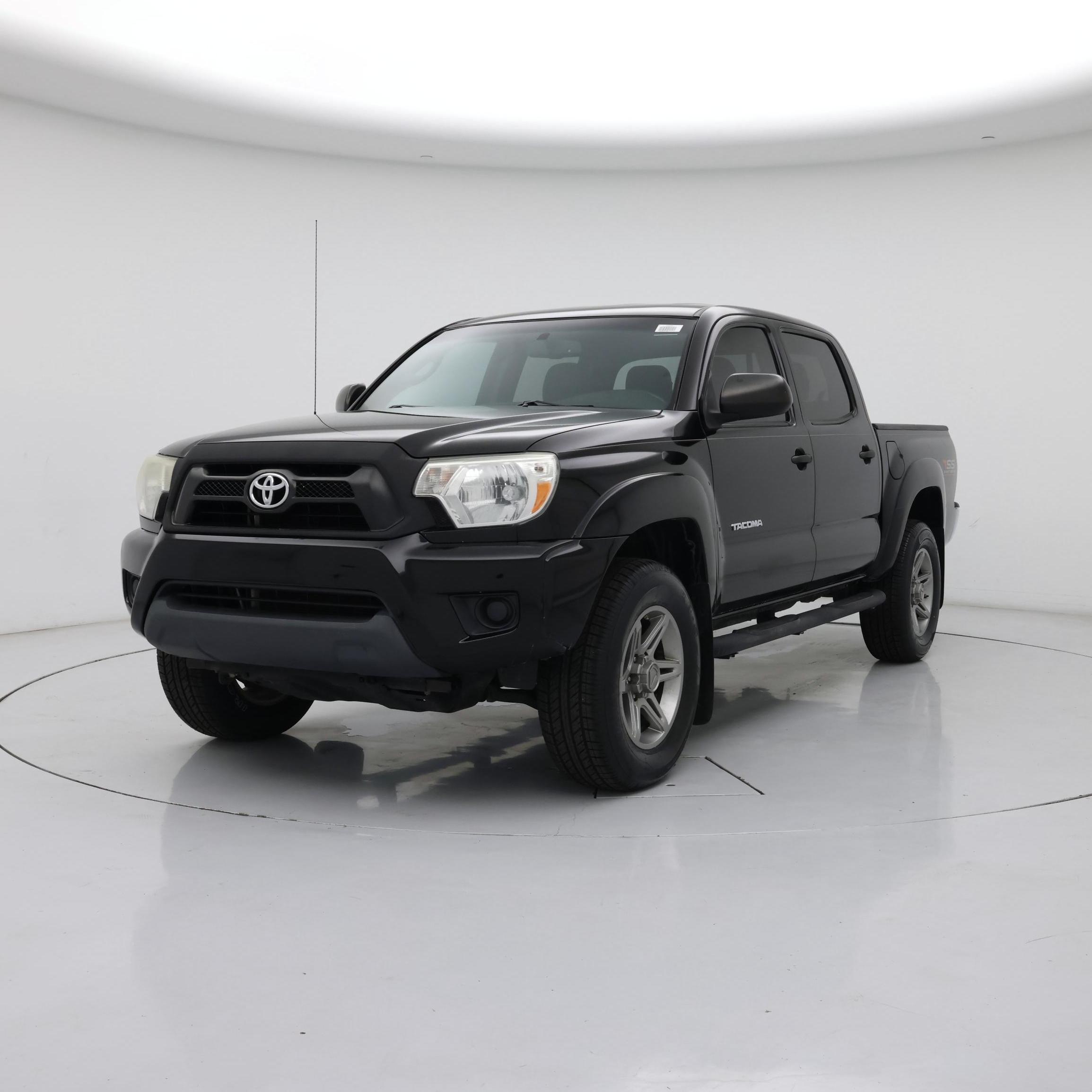 Thumbnail: 2013 Toyota Tacoma - 4