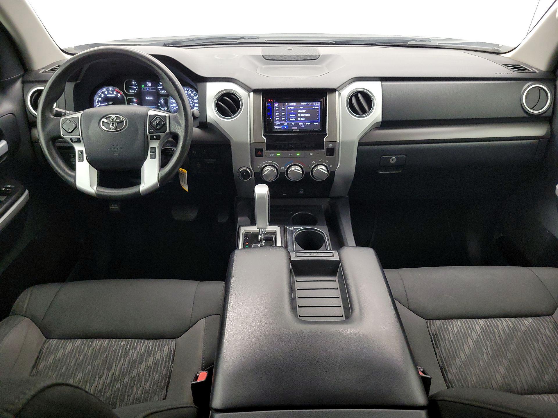 Thumbnail: 2018 Toyota Tundra - 9