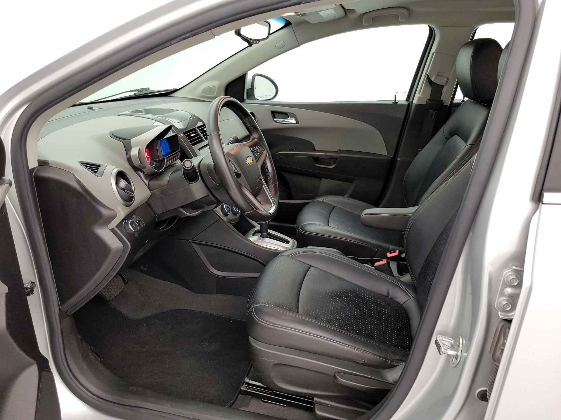 Thumbnail: 2014 Chevrolet Sonic - 11