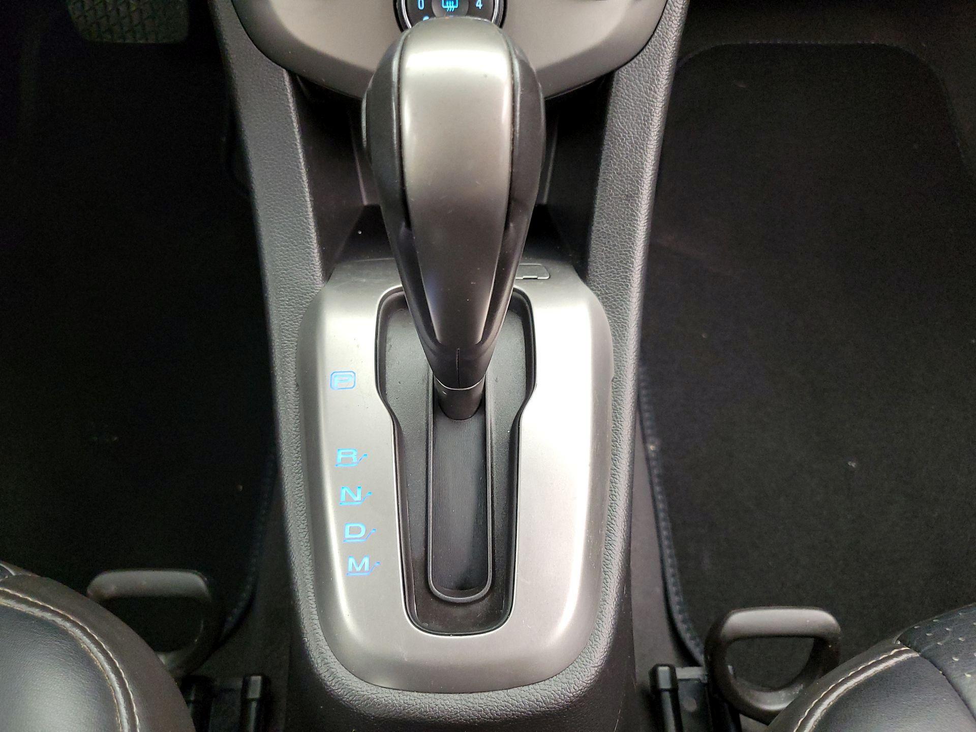 Thumbnail: 2014 Chevrolet Sonic - 17