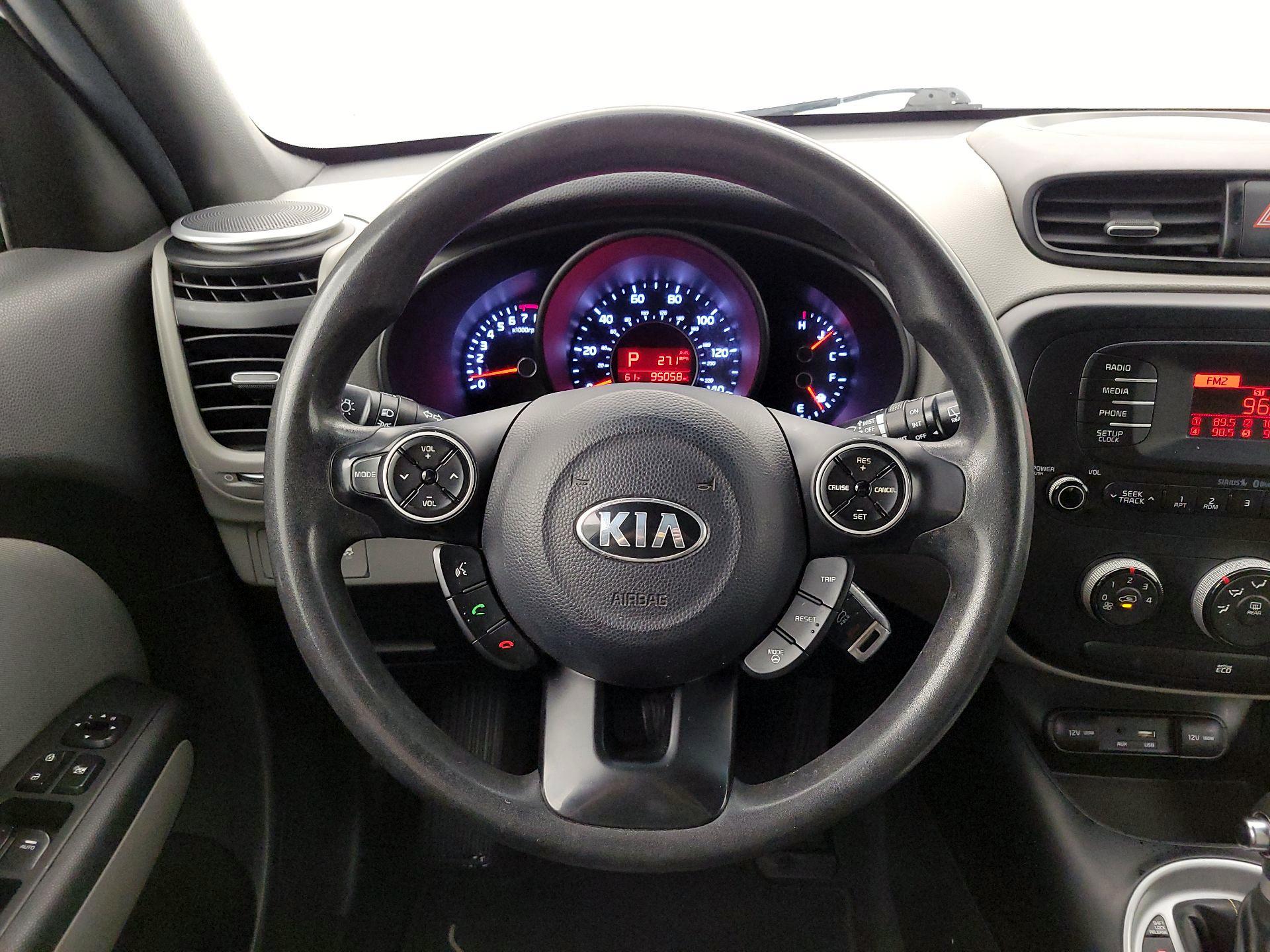 Thumbnail: 2015 Kia Soul - 10
