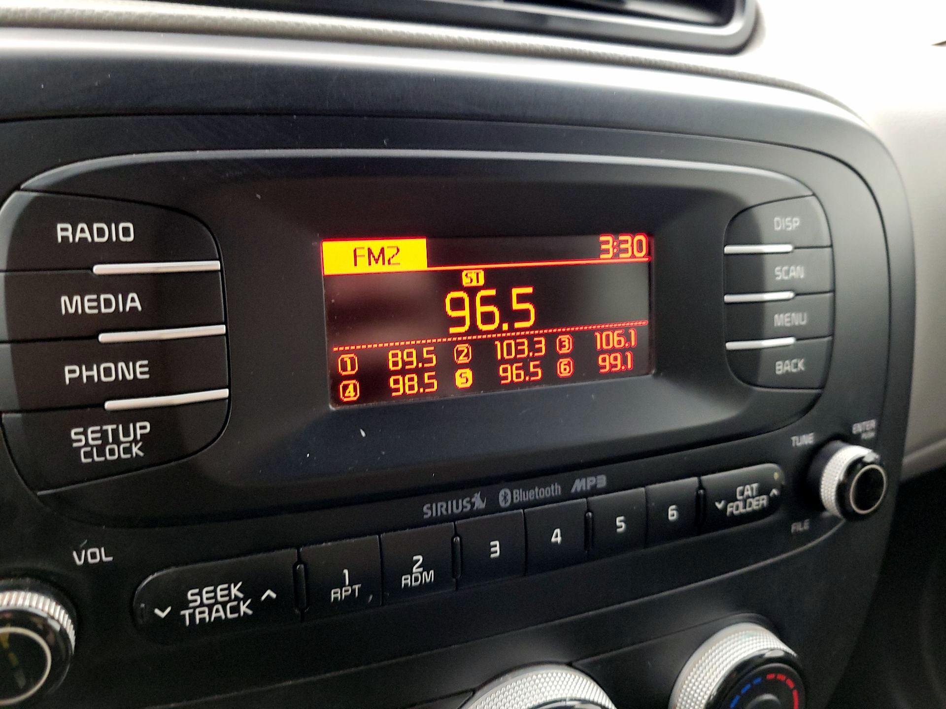 Thumbnail: 2015 Kia Soul - 14