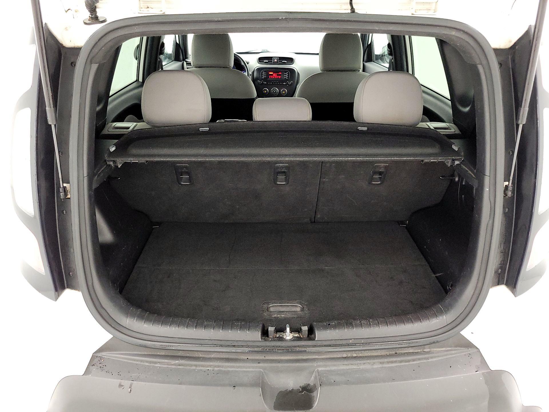 Thumbnail: 2015 Kia Soul - 19