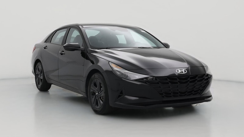 2022 Hyundai Elantra SEL Hero Image