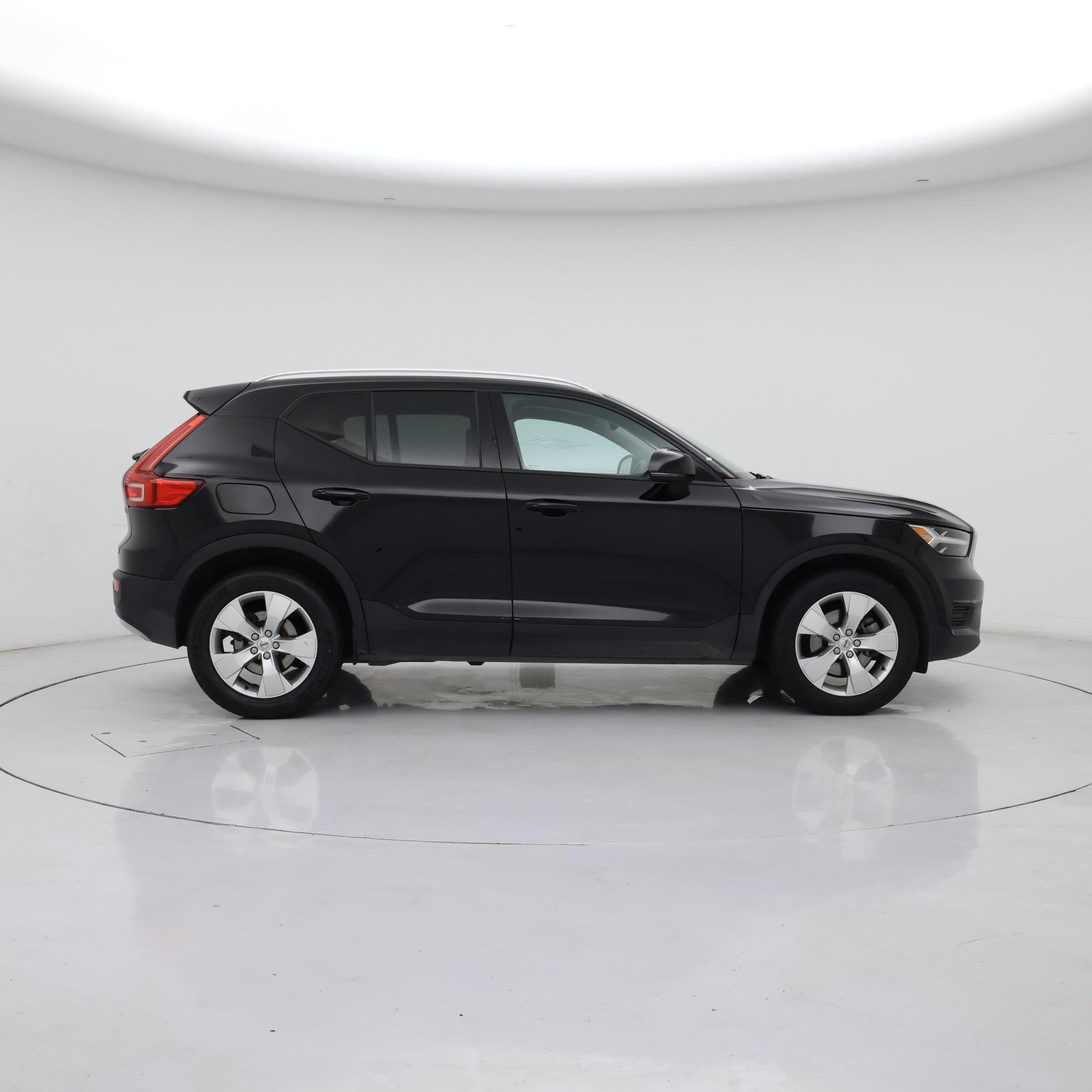 Thumbnail: 2020 Volvo XC40 - 7