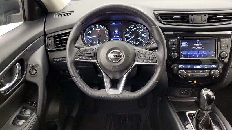 2019 Nissan Rogue SV 10