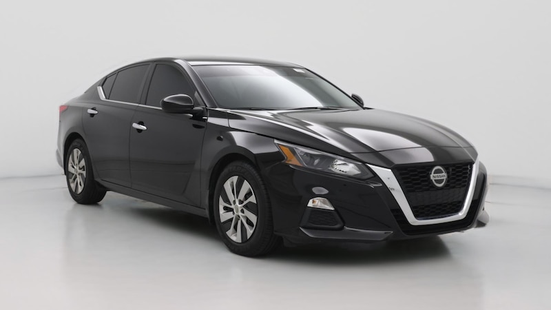 2022 Nissan Altima S Hero Image