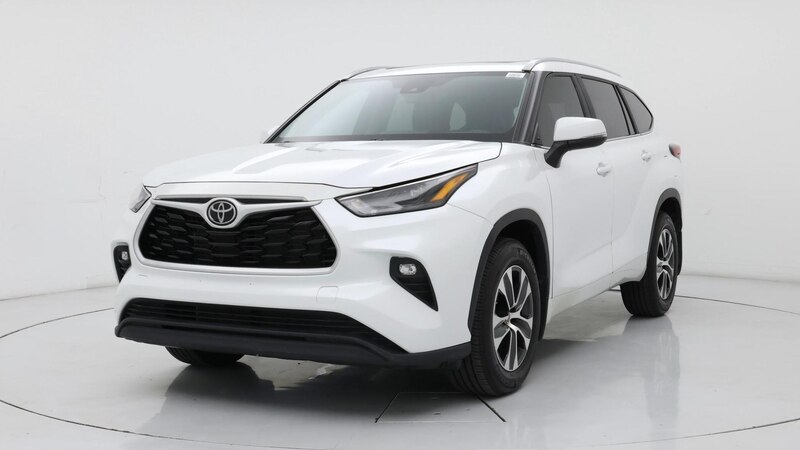 2023 Toyota Highlander XLE 4