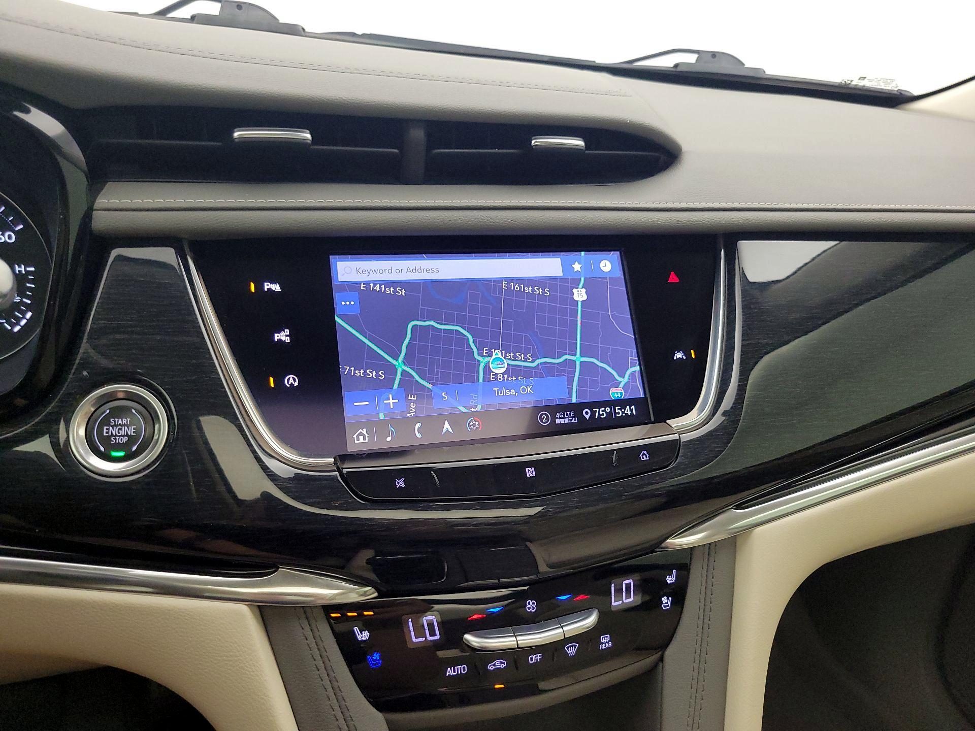 Thumbnail: 2020 Cadillac XT6 - 14