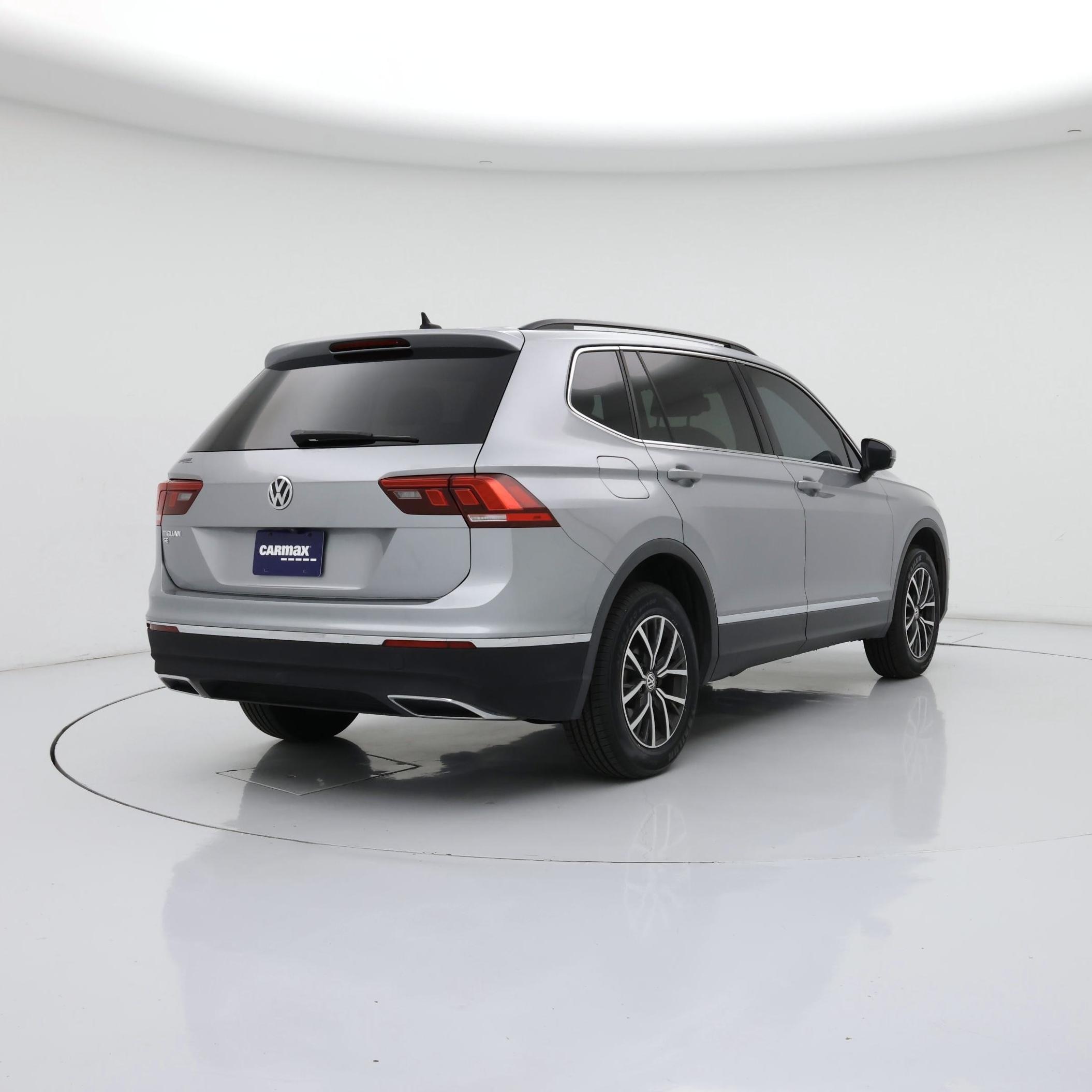 Thumbnail: 2020 Volkswagen Tiguan - 8