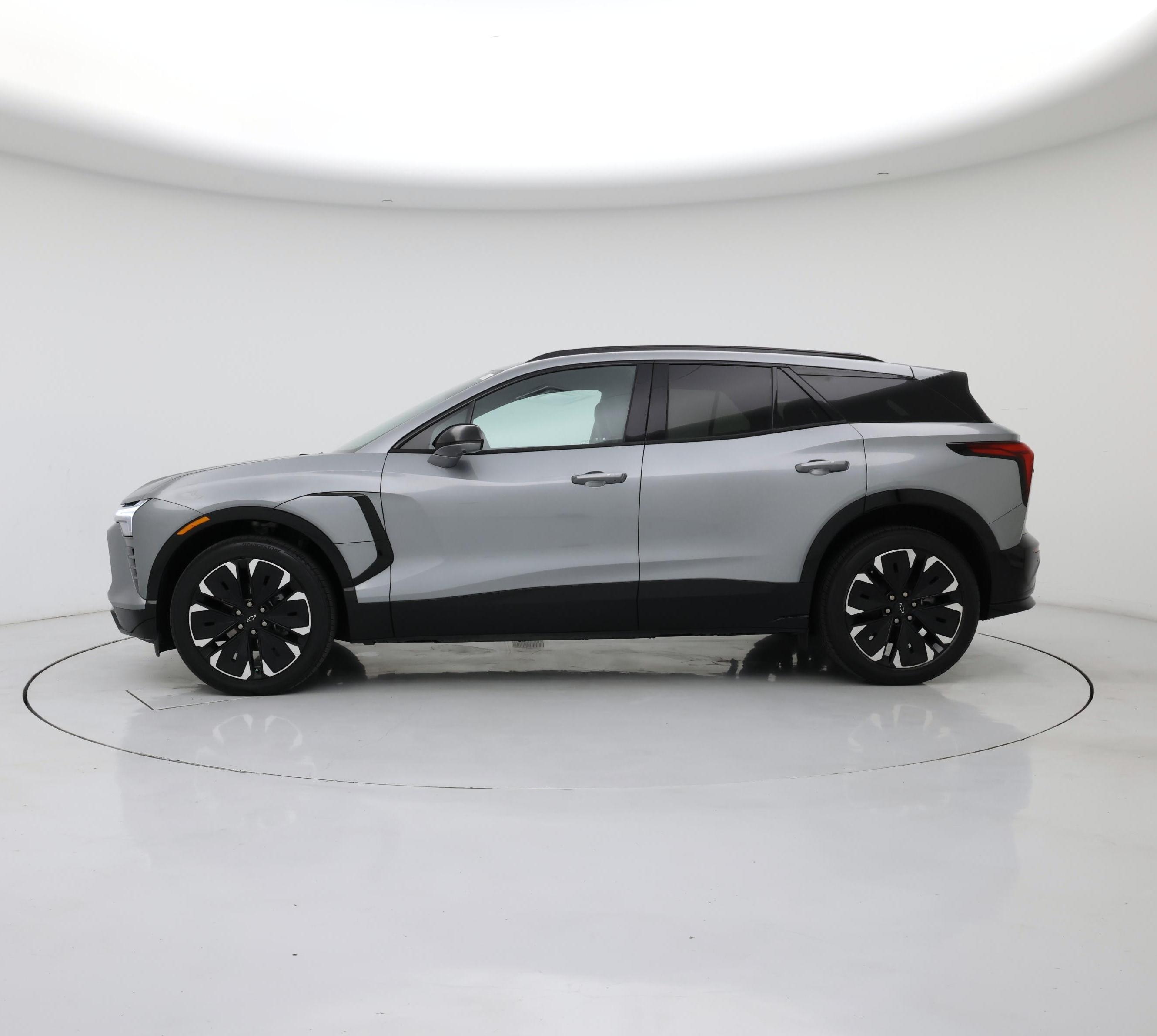 Thumbnail: 2024 Chevrolet Blazer EV - 3
