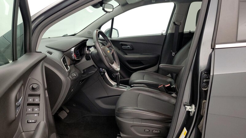 2018 Chevrolet Trax LT 11
